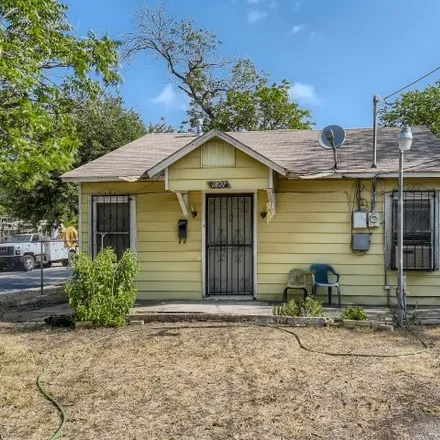 Buy this 3 bed house on 1827 Rivas Street in San Antonio, TX 78207