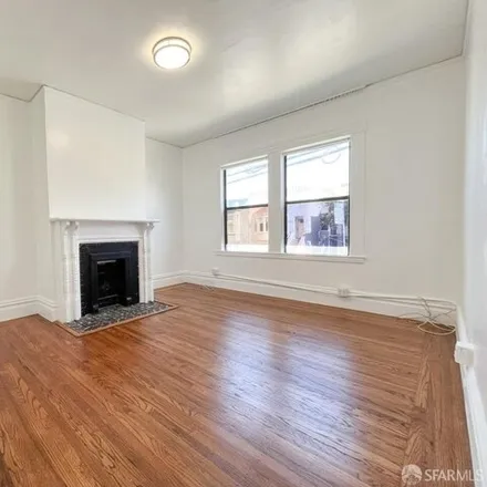 Image 3 - 2721;2723;2737 20th Street, San Francisco, CA 90103, USA - Apartment for rent