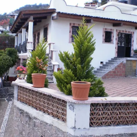 Rent this 5 bed apartment on Calle La Vista in 40220 Taxco, GRO