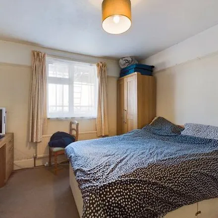 Image 3 - 27 Dewe Road, Brighton, BN2 4BE, United Kingdom - Townhouse for rent