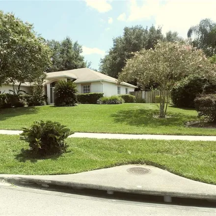 Rent this 3 bed house on 900 Park Valley Circle in Minneola, FL 34715