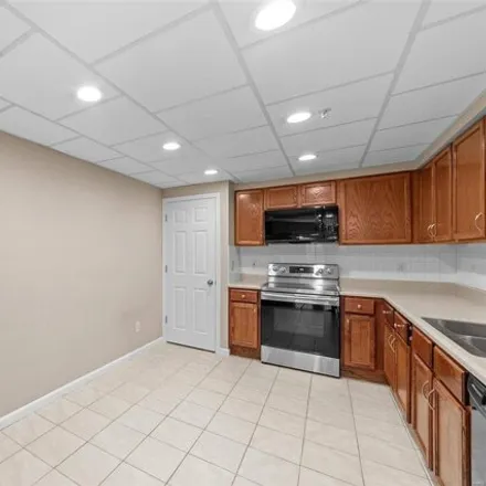 Image 7 - Summertree Spring, Valley Park, Saint Louis County, MO 63088, USA - Condo for sale