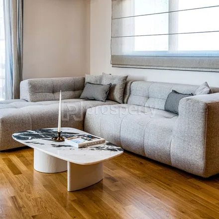 Rent this 3 bed apartment on Ανοιχτό γήπεδο μπάσκετ in Κυπριανού, Athens
