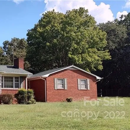 Buy this 3 bed house on Forbes Road in Gastonia, NC 28056