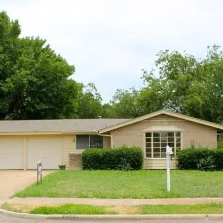 Rent this 4 bed house on 3726 Cranston Court East in Irving, TX 75062