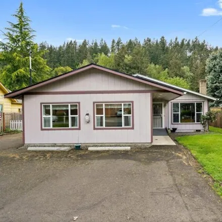 Buy this 4 bed house on 1138 South Water Street in Silverton, OR 97381
