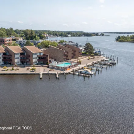 Image 1 - 77 East Water Street, Toms River, NJ 08753, USA - Condo for sale