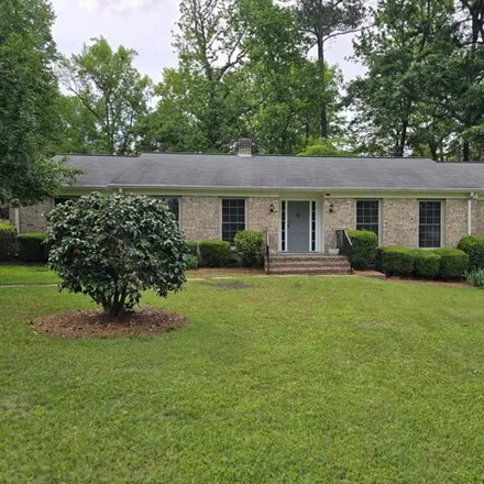 Buy this 3 bed house on 647 Dogwood Drive in Thomson, GA 30824
