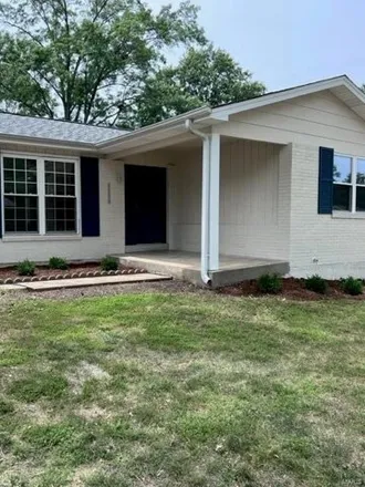 Rent this 3 bed house on 1209 Eagleshire Drive in Manchester, MO 63021