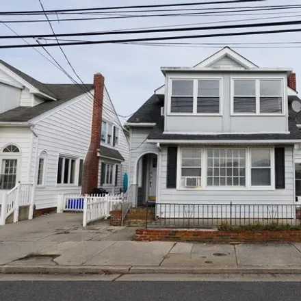 Buy this 2 bed house on 113 North Granville Avenue in Margate City, Atlantic County