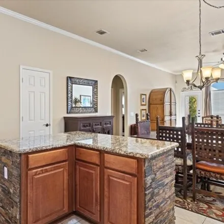 Image 9 - 5772 Gleneagles Circle, Fort Worth, TX 76137, USA - House for sale