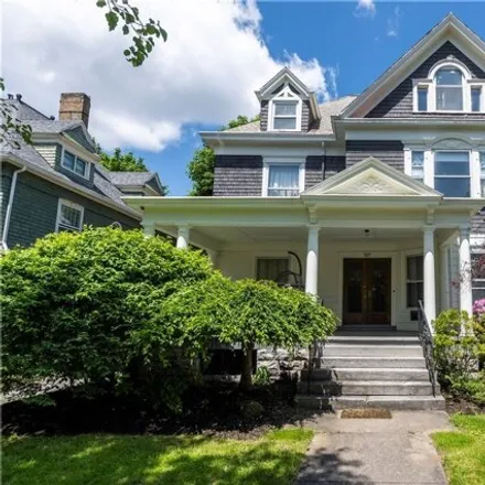 Buy this 6 bed house on 307 Highland Avenue in City of Syracuse, NY 13203