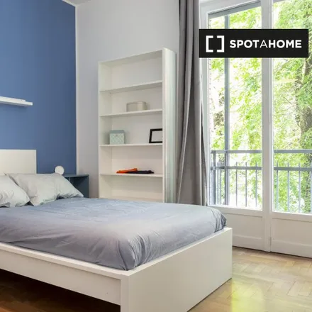Rent this 6 bed room on Panificio Pasticceria Marcon in Via Tiziano, 20145 Milan MI