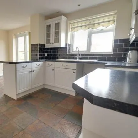 Image 5 - Redruth Drive, Walton on the Hill, ST17 0FJ, United Kingdom - House for sale