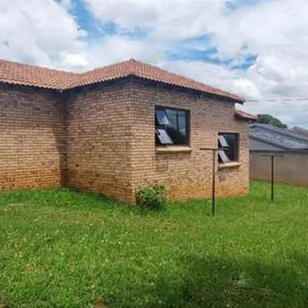 Image 3 - Ascot Road, Johannesburg Ward 18, Soweto, 1812, South Africa - Apartment for rent