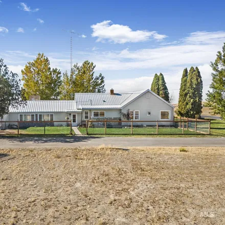 Buy this 4 bed house on 657 East 3700 North in Twin Falls County, ID 83316