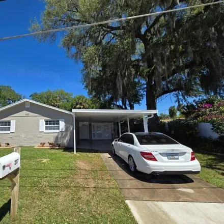 Buy this 4 bed house on 239 North Emory Avenue in Kissimmee, FL 34741