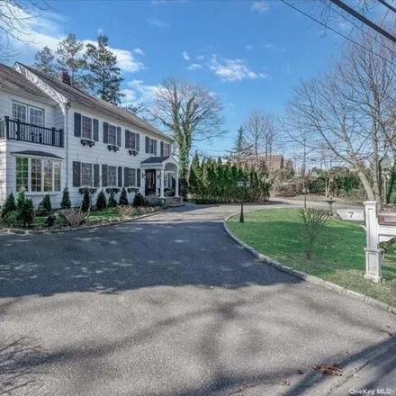 Image 3 - 7 The Locusts, Village of Roslyn Estates, North Hempstead, NY 11576, USA - House for sale