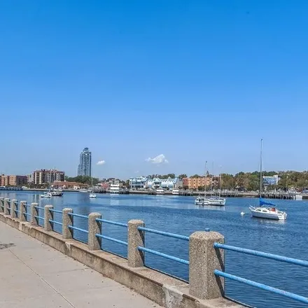 Image 6 - Avalon Brooklyn Bay, 1501 Voorhies Avenue, New York, NY 11235, USA - Condo for rent