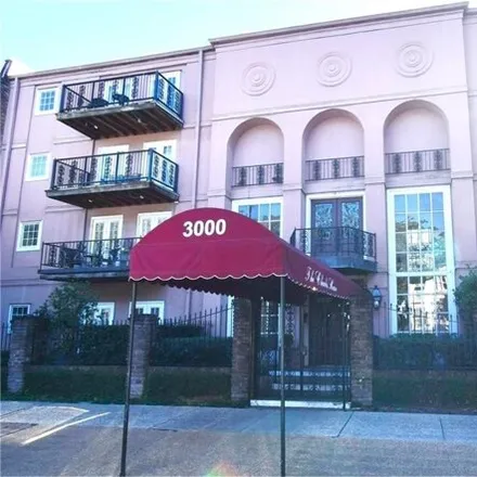 Buy this 1 bed condo on 3000 Saint Charles Avenue in New Orleans, LA 70115