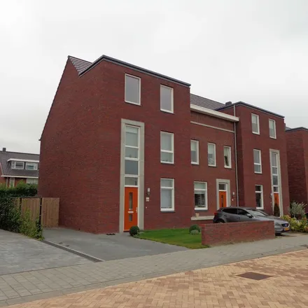 Rent this 3 bed apartment on Havezathenallee 52 in 8043 WL Zwolle, Netherlands