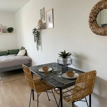Rent this 1 bed apartment on 24 Rue Albert Maignan in 72000 Le Mans, France