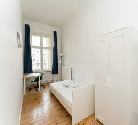 Rent this 1 bed room on Wisbyer Straße 71 in 10439 Berlin, Germany