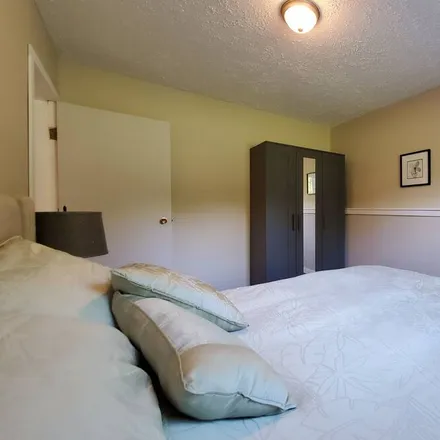 Rent this 1 bed house on KELOWNA in Kelowna, BC V1Y 8C4