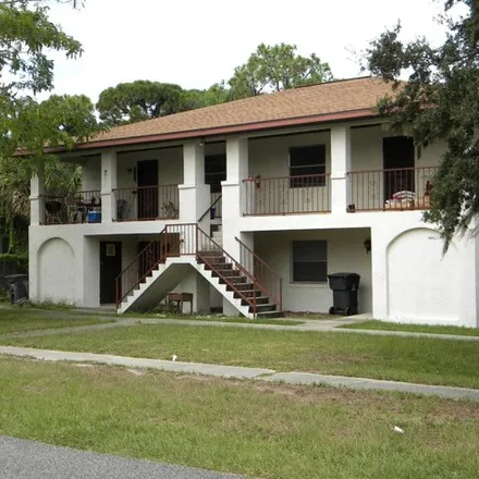 Image 2 - 4126 Coquina Avenue, Indian River City, Titusville, FL 32780, USA - House for rent