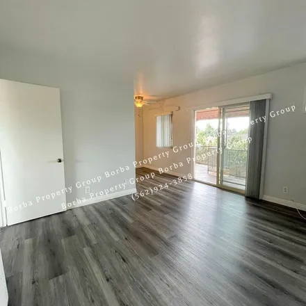 Image 1 - Nueva Vida en Cristo, Greenwell Street, Bellflower, CA 90706, USA - Apartment for rent