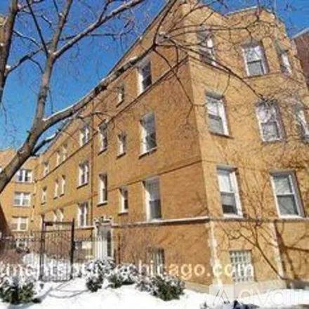 Rent this 2 bed apartment on 634 W Roscoe St