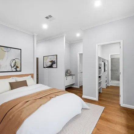 Image 3 - Clarke Street, Bowral NSW 2576, Australia - Apartment for rent