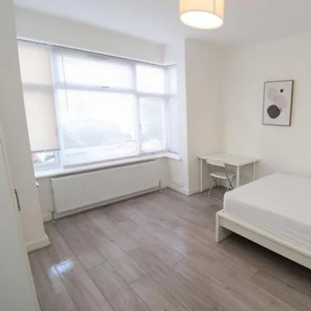 Rent this studio house on Victoria Avenue in London, TW3 3ST