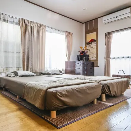 Rent this 4 bed house on Shibuya in Meiji-dori Avenue, Shibuya 2