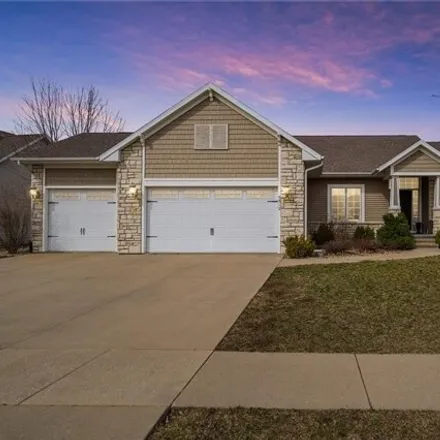 Buy this 5 bed house on 5510 Black Oak Drive Northeast in Cedar Rapids, IA 52411