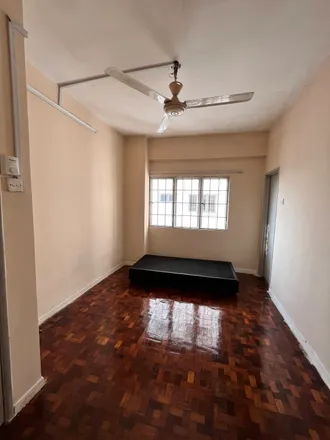 Rent this 1 bed apartment on Anglo Chinese School (Methodist) Klang in Jalan Raya Barat, 41400 Klang City