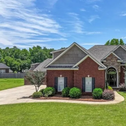 Buy this 5 bed house on 105 Andiron Court in Hunting Ridge, Prattville