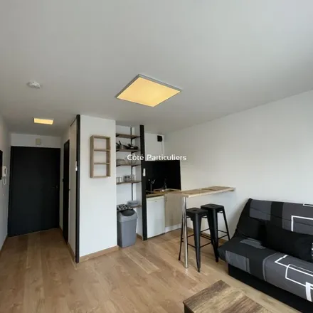 Image 1 - 2 Rue de Lolliette, 62000 Arras, France - Apartment for rent