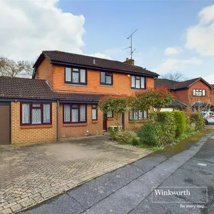 Buy this 4 bed house on 23 High Tree Drive in Reading, RG6 1EU