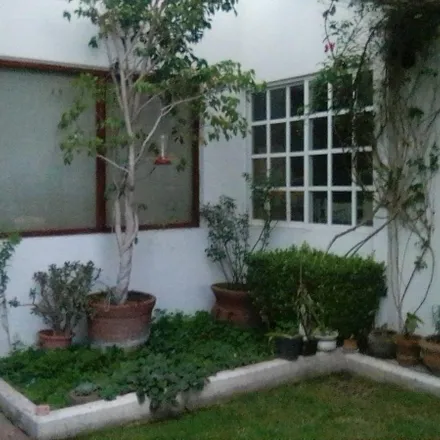 Buy this studio house on Calle Loma de Vista Hermosa in Colonia Lomas de Vista Hermosa, 05100 Mexico City