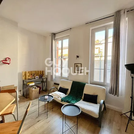 Rent this 1 bed apartment on Hôtel de Pierre de Saint-Étienne in Rue Joseph Lakanal, 31000 Toulouse