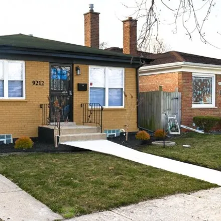 Buy this 3 bed house on 9212 South Parnell Avenue in Chicago, IL 60628