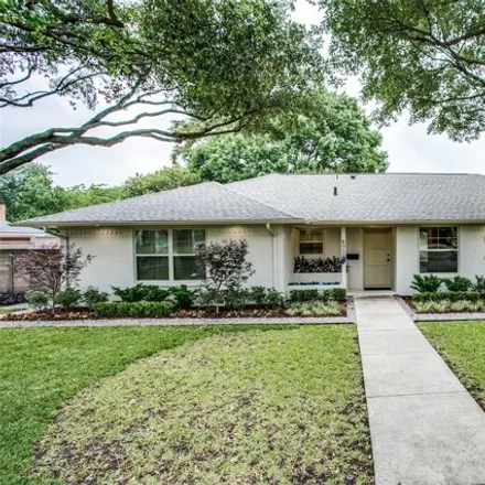 Rent this 4 bed house on 6908 Lavendale Avenue in Dallas, TX 75230