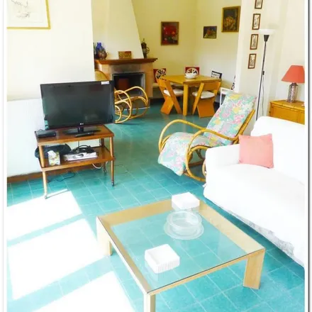 Image 4 - IP, Viale Castellammare, 00056 Fiumicino RM, Italy - Apartment for rent