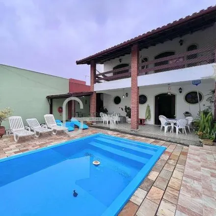 Buy this 5 bed house on Avenida Padre Anchieta in Jardim Marcia I, Peruíbe - SP