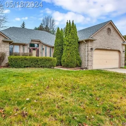 Image 3 - 15182 Kelly Court, Shelby Charter Township, MI 48315, USA - House for sale