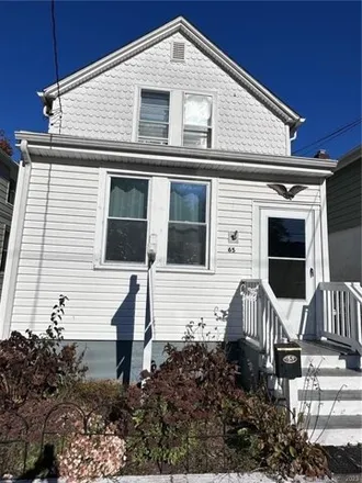 Buy this 3 bed house on 65 Westfield Street in Allingtown, West Haven