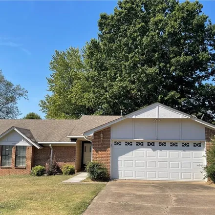Rent this 3 bed house on 3008 South 100th Street in Fort Smith, AR 72903
