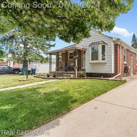 Image 2 - 1095 Michigan Blvd, Lincoln Park, Michigan, 48146 - House for sale