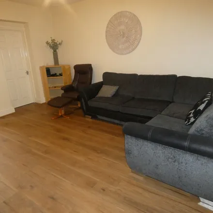 Rent this 2 bed apartment on Canterbury Avenue in Holystone, NE28 9QB